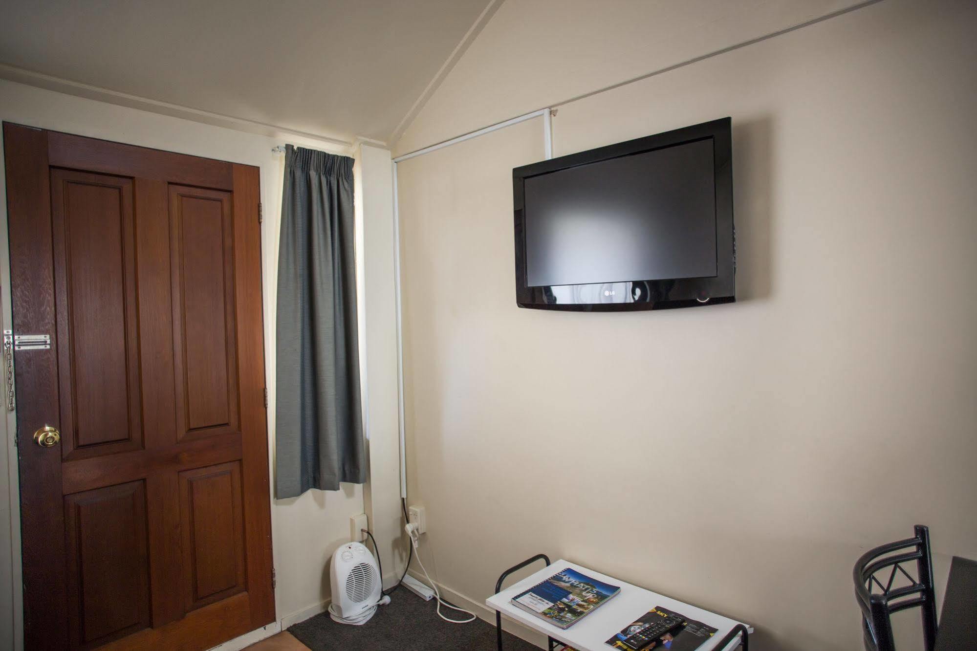 Bennetts Thermal Motor Inn Tauranga Exteriör bild